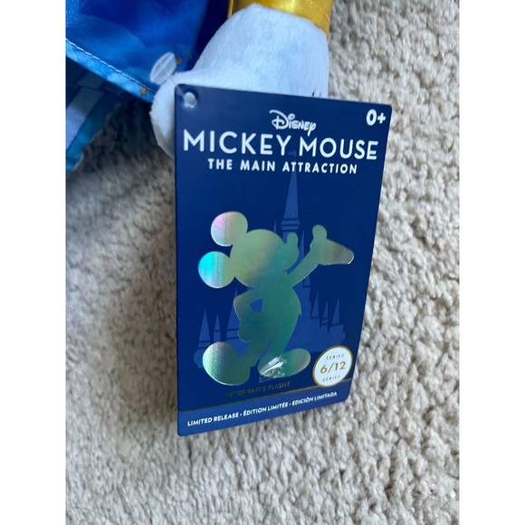 Mickey Mouse: The Main Attraction Plush – Peter Pan's Flight – Limited Release - Picture 3 of 3